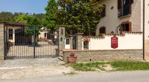 Piemonte Country House, Public pool is 3 min away - Image 3