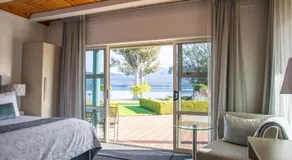 Radfords on the Lake - Image 2