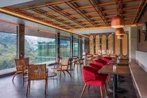 Forest Hills Hotel Ciwidey - Image 4