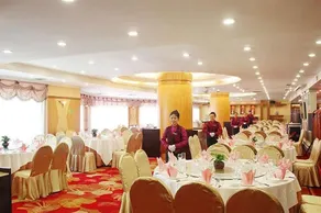 Zhongfayuan Hotel - Image 2