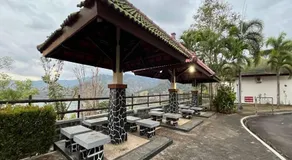 Wonorejo Hotel Mitra RedDoorz - Image 3