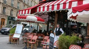Center ,1minute gare Montparnasse ,rue de Renne 6 eme, close to Eifel tour ,Notre Dame and Louvre meusm,aoesome place ,good for trip - Image 2