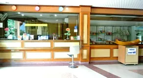 Rose Garden Hotel - Image 5