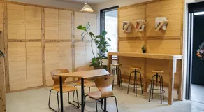 FOLK FOLK Hostel, Cafe & Bar - Image 4