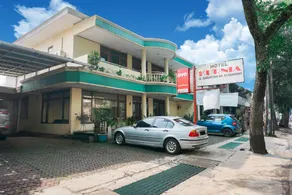 Dancenter Kurnia Hotel - Image 4