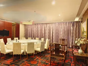 Wulan International Hotel - Image 4