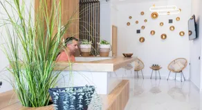 Hotel12 - Image 4