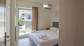 Filoxenia Modern Apt with Balcony near Athens Ctr - Image 2