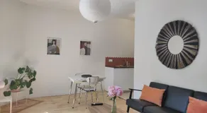 Joli studio fonctionnel et bien équipé, rack vélo - Image 2