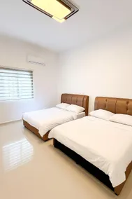 PRIVATE POOL HOMESTAY KEMAMAN CHUKAI 10PAX - Image 2