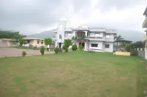 Hotel Narayani Palace - Image 3