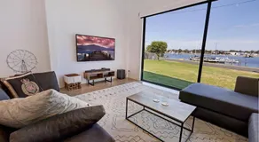 Sunset House - Image 2
