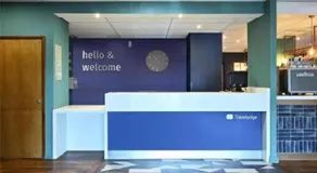 Travelodge Derby Pride Park - Image 5