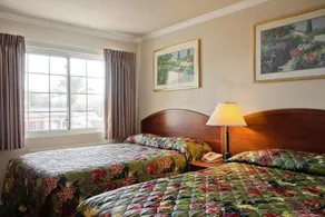 Americas Best Value Inn & Suites-Petaluma - Image 2