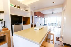 Comfy Luxury@Silverpark  B133A2  (walk up 1.5 flr) - Image 3