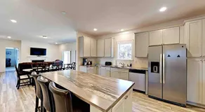 Serenity Views Comfort - Close to City & Parkway! - Image 2