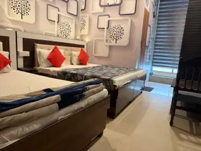 Home stay Hotel - Image 2