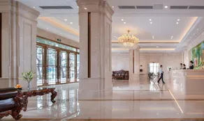 Vienna International Hotel South Gate of Shenzhen International Convention and Exhibition Center - Image 4