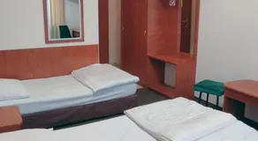 Motel Port 2000 - Image 3