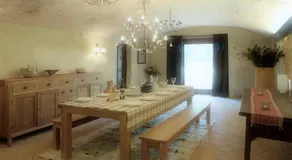 Lyxigt restaurerad bondgård nära Girona i hjärtat av Catalunya - Image 5