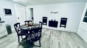 Spacious 5-Bedroom Family Home - Image 4