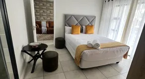 The lagoon retreat - Image 2