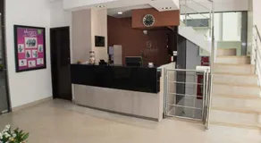 Hotel Castell - Cerca Del Aeropuerto - Image 5
