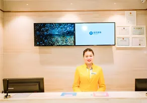 City Comfort Inn Hezhou Avenue - Image 2