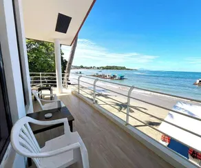 Coral Beach Club - Image 2