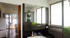 Jerrinja - Absolute waterfront with jetty - 5 mins to Hyams Beach - Image 2