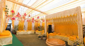 Hotel Saffron Leaf - Image 5