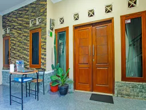OYO 92232 M4 House syariah - Image 2