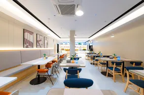 Home Inn Neo Beijing Shilihe Zhoujiazhuang Metro Station Minlong Plaza - Image 5
