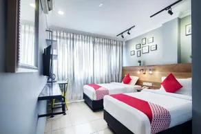 Dancenter City Hotel - Image 2