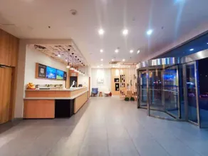 Hanting Hotel Weihai Railway Station - Image 3
