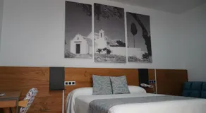 HOTEL DON RAMIRO - Image 2