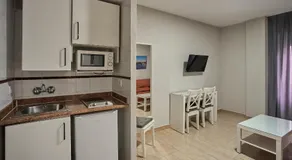 Apartamentos Resitur - Image 4