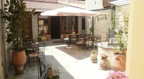 Hagiati Guesthouse - Image 4