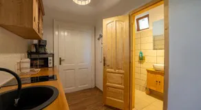 Gloria Apartments - Image 4