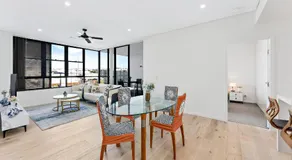 Waterview Apartment - Image 3