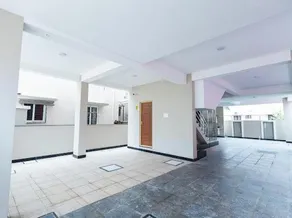 Sree Home Stay and Service Apartment - Image 5
