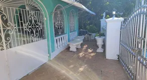 Ruby's Place - Image 2