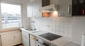 M House Do City Privatzimmer mit Balkon & Self Check-in - Image 5