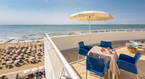 Hotel Condor - Image 3
