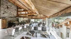Hotel Weiss Kreuz - Image 2