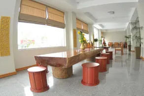 Shwe Phyu Hotel - Image 2