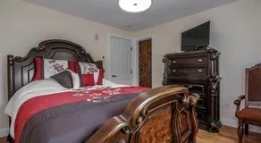 Cold Spring Hotel - Image 2