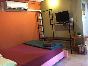 Sea Sun Moon Hostel - Image 2
