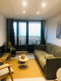 Cozy Studio 10 min walk Centre and Train Station! - Image 2