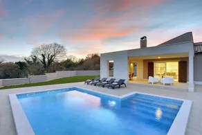 Holiday Home in Kavran near the Sea - Image 2